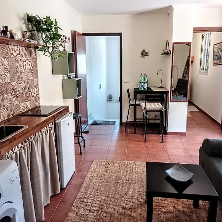 Flat With Panoramic Terrace And Private Pool Mt5x3 Apartmán *